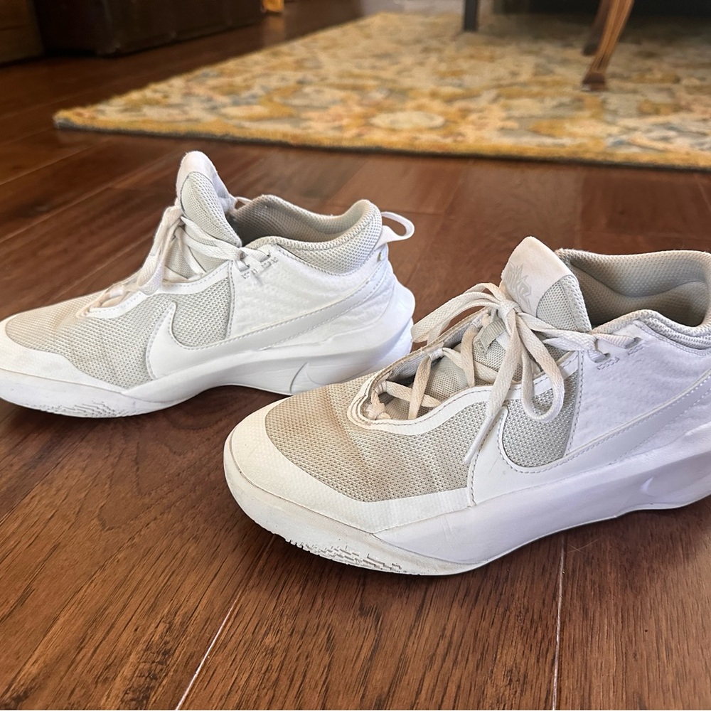 Boys Nike white basketball shoes